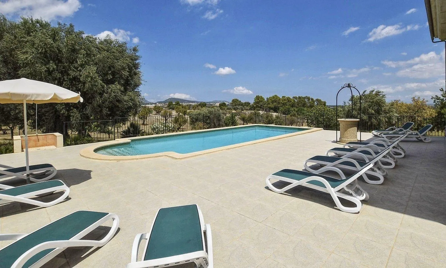 Fantastisches Kuerzlich Gebautes Landhaus Mit Panoramablick, Pool Und Klimaanlage 캄파네트 스페인